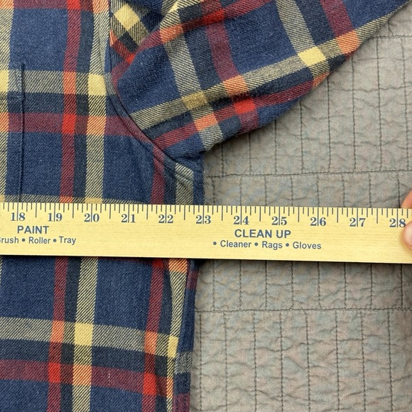 Grayers Flannel Shirt Men's Large Blue Plaid Button Up Rugged Outdoors Cabincore - Picture 7 of 9